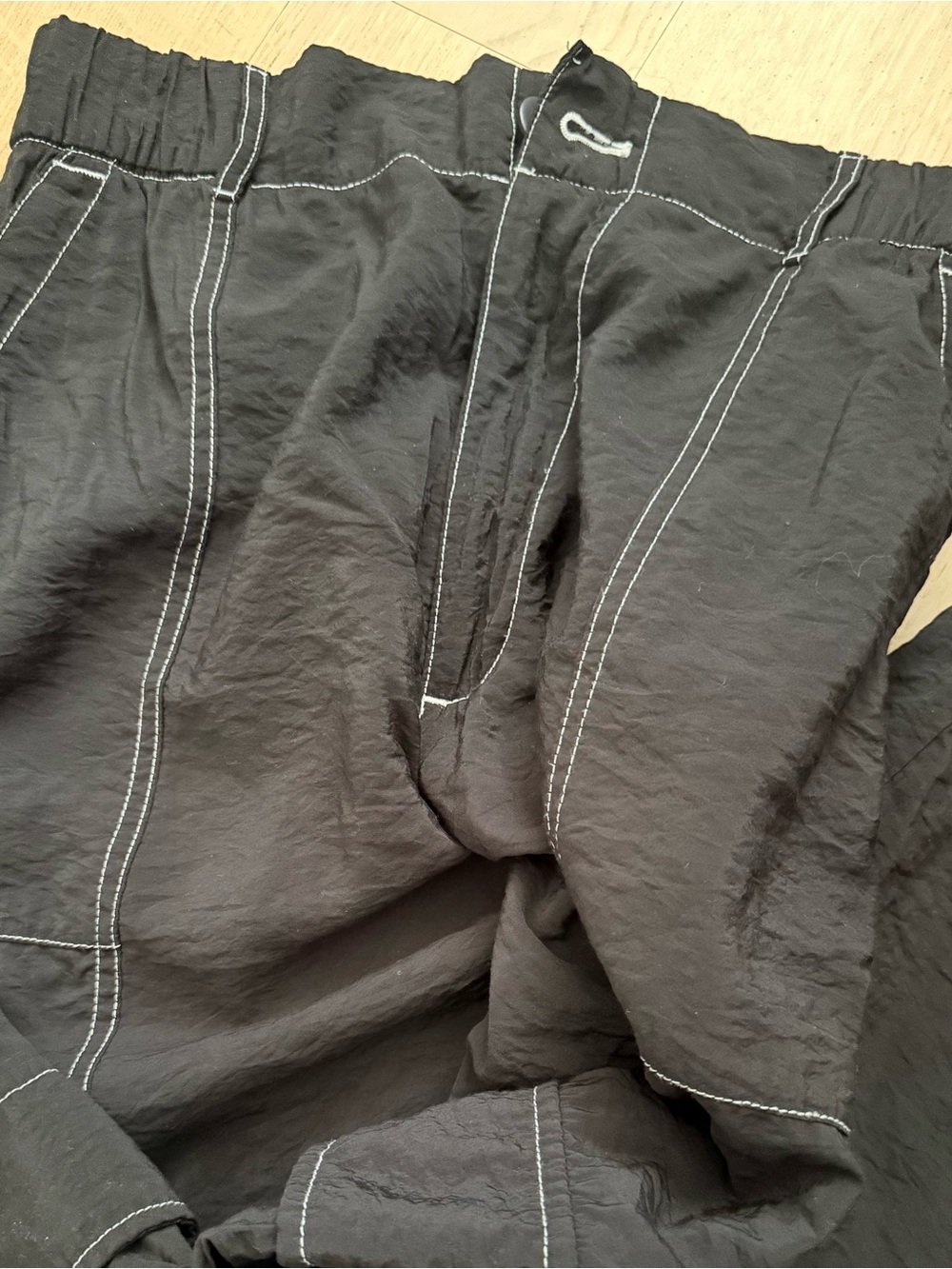 Vintage GAP Y2K Black Parachute Utility Nylon Cargo Pants M White Stitching 90s
